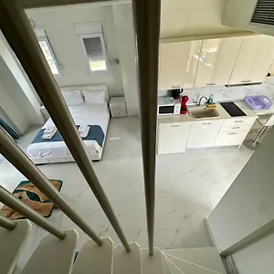 K View Ξενοδοχείο Νικήτη