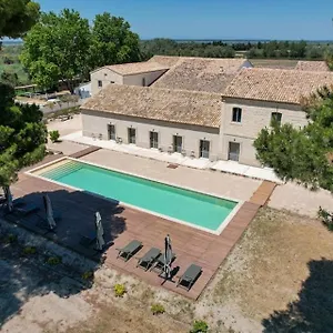 le-grand-sauvage-domaine-en-camargue.fr-provencehotel.com/