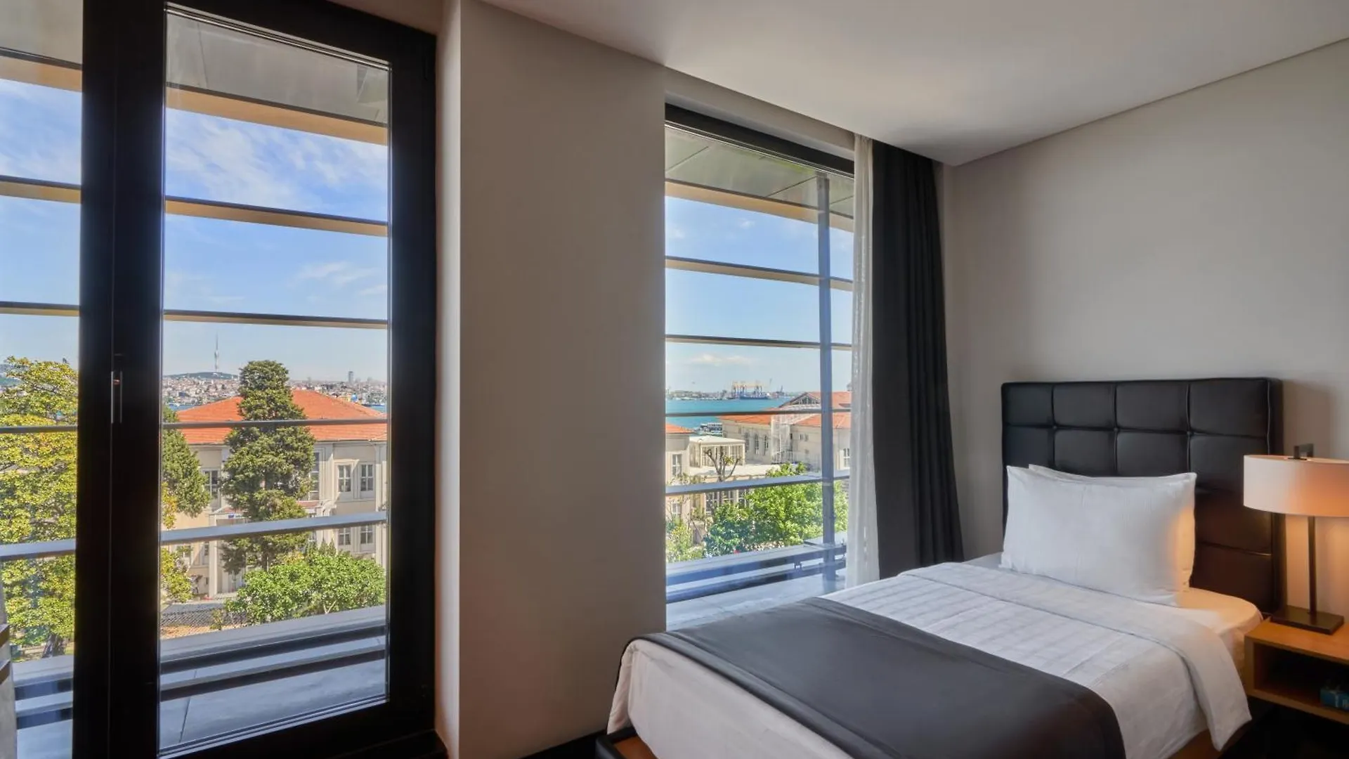 Metropolitan Hotels Bosphorus - Special Category Istanbul 4*,  Turkey
